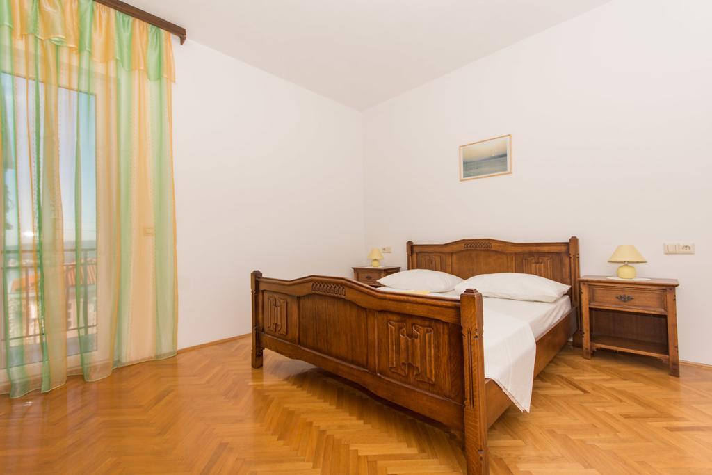 Apartmani Gaube Trogir Exterior foto