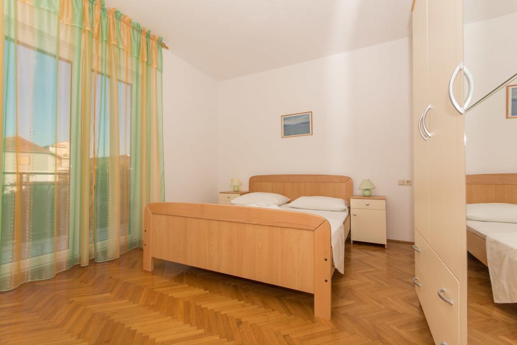 Apartmani Gaube Trogir Exterior foto