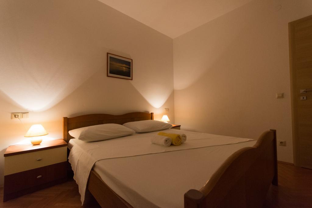 Apartmani Gaube Trogir Exterior foto