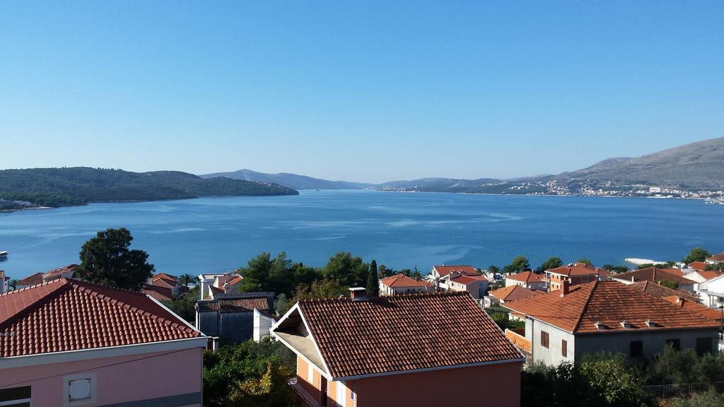 Apartmani Gaube Trogir Exterior foto